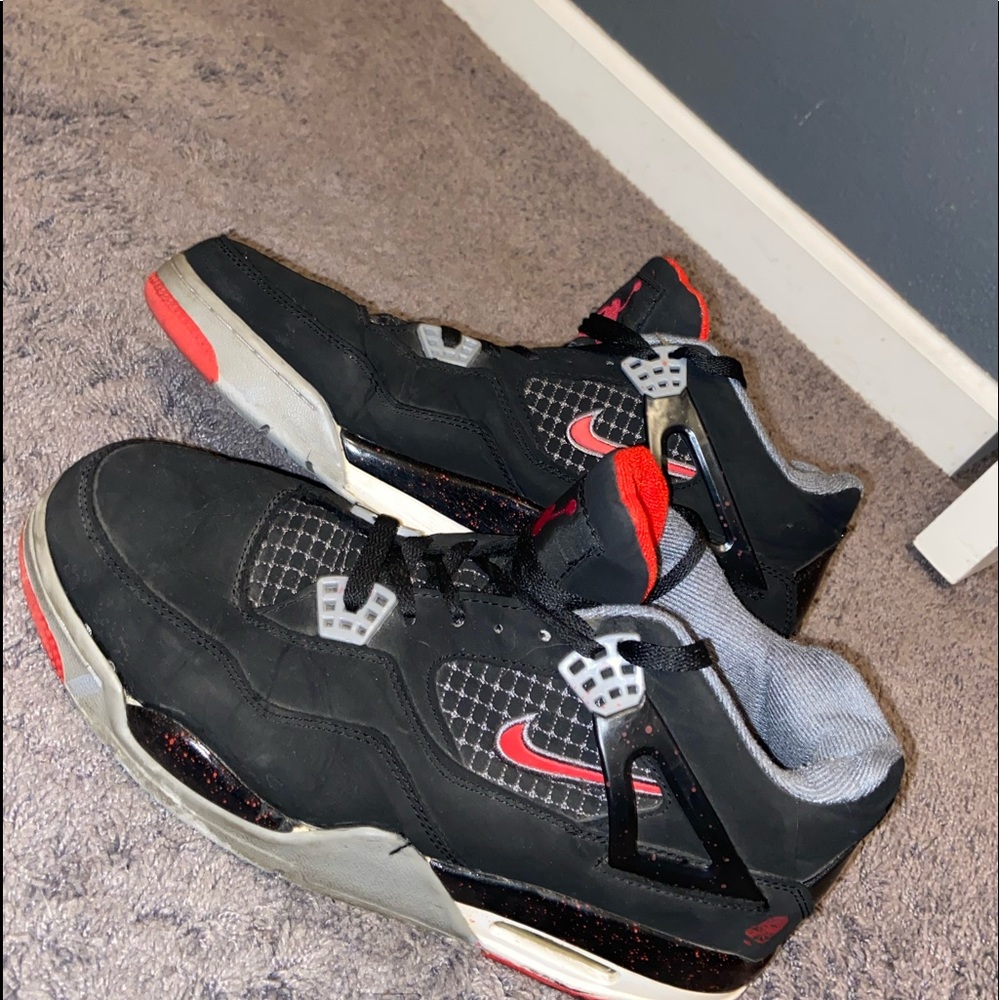Shoes - Picture 5 of 6